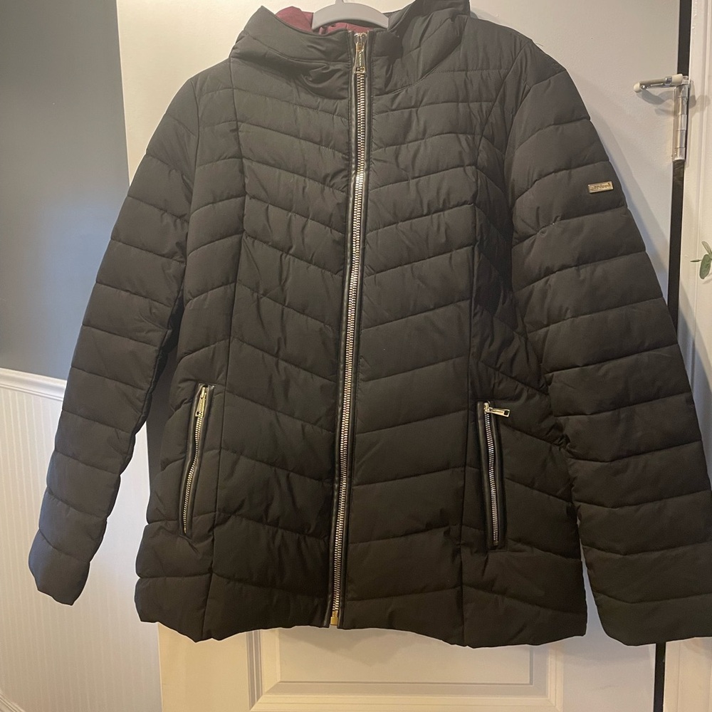 Laundry By Shelli Segal Black Puffer Jacket
